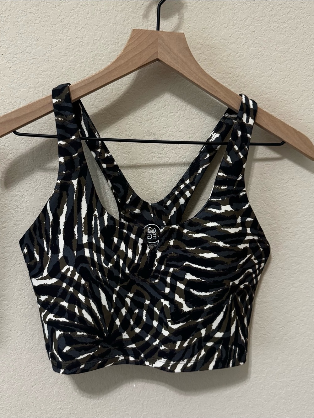 SAGE COLLECTIVE | Sports Bra Size Small